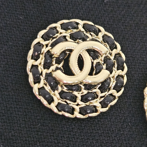 Chanel Gold and Black Earrings - Picture 4 of 8
